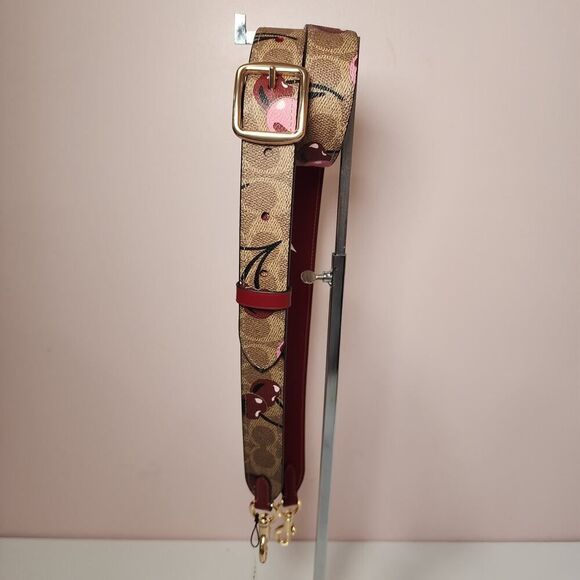 NW Coach CZ021 Purse Strap Tan Signature Leather Brass Cherry Reversible - Picture 1 of 4